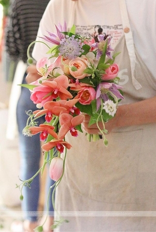 Hoa cưới Cascade: Rosanna