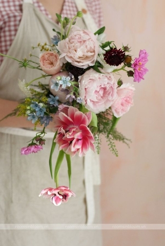 Hoa cưới Cascade: Liana