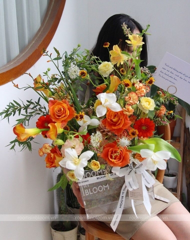 Garden Pot: ALLOY ORANGE