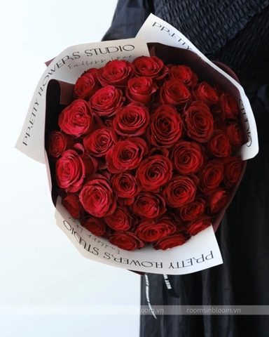 Redamancy 2 (40 Rhodes Roses)