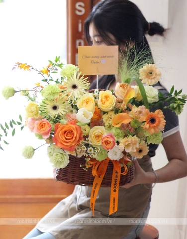 Giỏ hoa tone vàng Happy Time