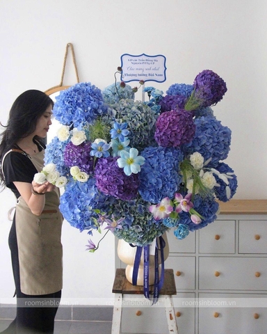 Bình hoa Love in Blue