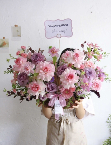 Giỏ hoa Fly Me To The Moon