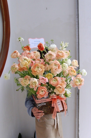 Garden pot: Pale Peach