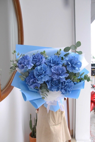 Bó hoa Elegant Blue