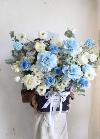 Giỏ hoa Icing Blue
