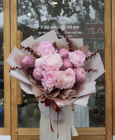 Bó hoa sử dụng Hoa Mẫu Đơn và Cúc Mẫu Đơn Hà Lan (Big size)