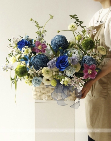 Giỏ hoa Navy Mix