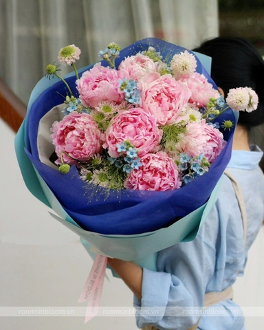 BLUSH SARAH (10 peonies)