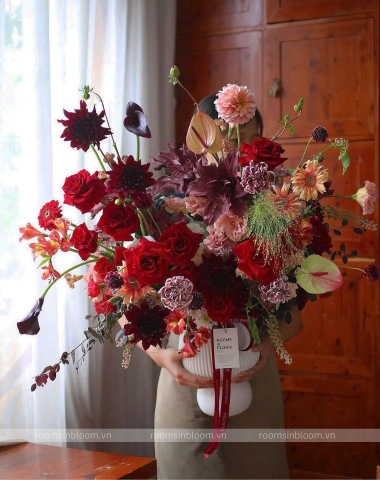 Bình hoa Ella Dark Red