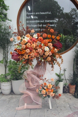 Kệ Hoa Chúc Mừng: Kệ Hai Tầng 04