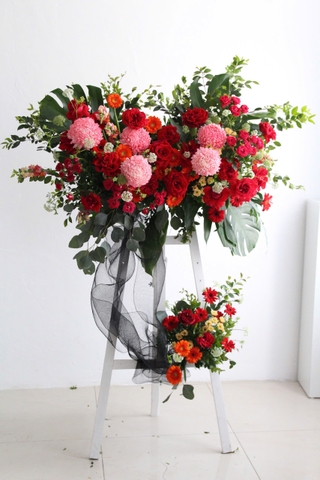 Kệ Hoa Chúc Mừng: Kệ Hai Tầng 06