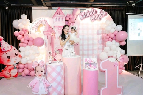 Trang Trí Sinh Nhật Bé Gái Đẹp Tại Hà Nội