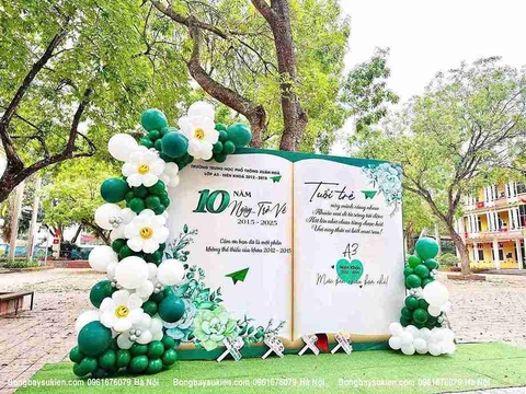 Trang Trí Backdrop Họp Lớp Kỷ Niệm Ra Trường