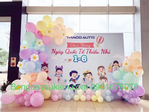 Backdrop Bóng Bay Trang Trí Tết Thiếu Nhi