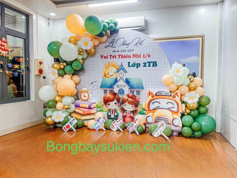 Backdrop Bóng Bay Trang Trí Tổng Kết Lớp Học