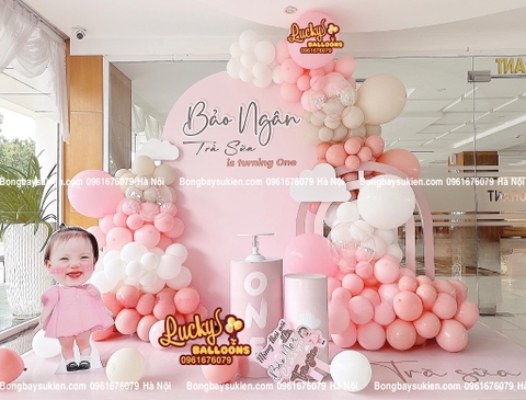 Backdrop sinh nhật bé gái sang trọng