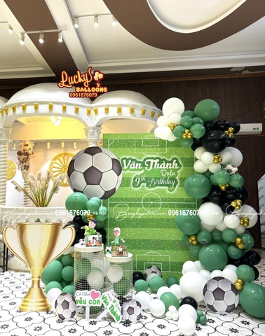 backdrop sinh nhật bé trai chủ đề bóng đá