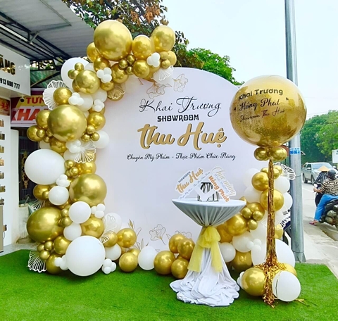 Backdrop trang trí khai trương giá rẻ