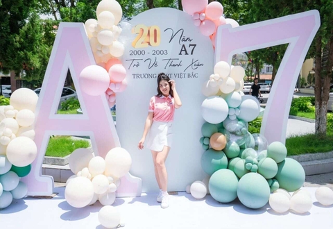 Background họp lớp đẹp tại cầu giấy 01 