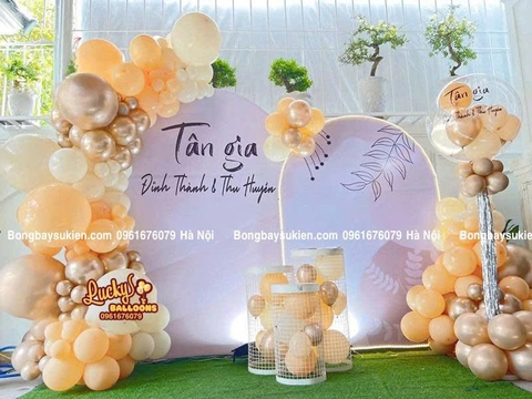 Background Mừng Tân Gia Ý Nghĩa Tại Hà Nội