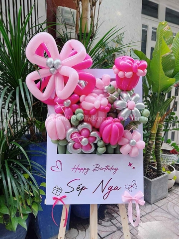 Bảng hoa bóng bay sinh nhật cho sếp