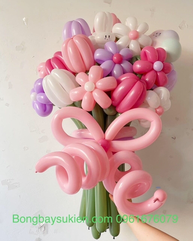 Bó Hoa Bóng Bay Nghệ Thuật Tại Cầu Giấy