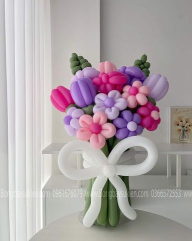 Bó hoa bóng bay quà sinh nhật cho mẹ