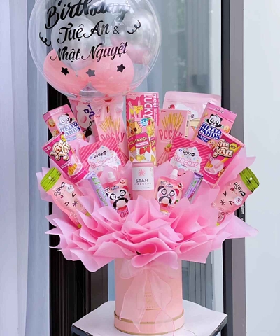 Bóng Bay và Bánh Kẹo Quà Sinh Nhật Cho Bé