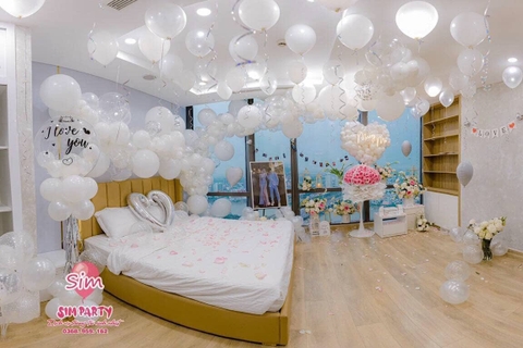 Bóng Bay Trang Trí Cầu Hôn Đẹp Tại Khách Sạn