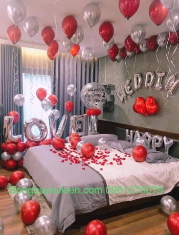 Bóng Bay Trang Trí Phòng Cưới Đẹp Lãng Mạn