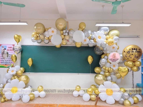 Cách trang trí lớp học ngày tổng kết Hà Nội