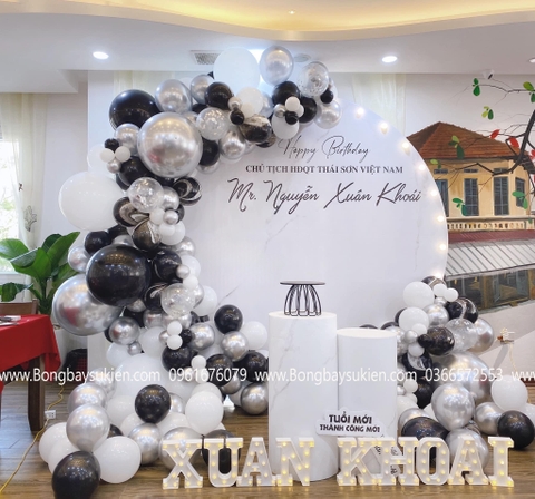 Dịch Vụ Sinh Nhật Sếp Trọn Gói Tại Hà Nội