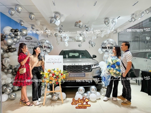 Dịch Vụ Trang Trí Bóng Bay Bàn Giao Xe Ford