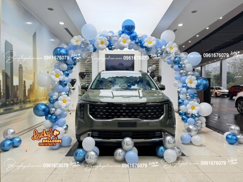 Dịch vụ trang trí lễ bàn giao xe Kia 1