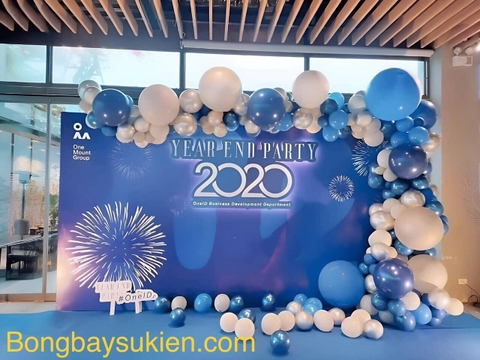 Trang Trí Tiệc Tất Niên Công Ty Tại Hà Nội 1