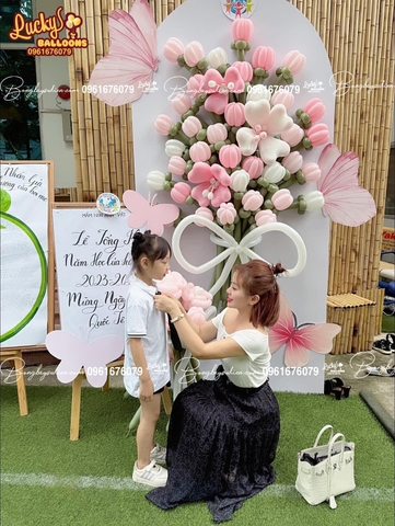 HOA BÓNG BAY TRANG TRÍ LỄ TỔNG KẾT NĂM HỌC