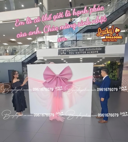 Hộp Quà Bóng Bay Bàn Giao Xe Sang Trọng