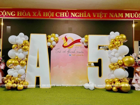 Mẫu Backdrop Kỷ Niệm 10 Năm Ra Trường Đẹp 06