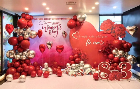 Mẫu Backdrop Trang Trí Ngày 8/3 Sáng Tạo