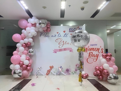 Mẫu trang trí 8 tháng 3 đẹp giá rẻ tại Hà Nội