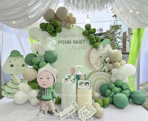 MẪU TRANG TRÍ ĐẦY THÁNG BÉ TUỔI TỴ ĐẸP