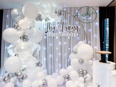 Mẫu Trang Trí Sinh Nhật Cho Người Lớn Tây Hồ