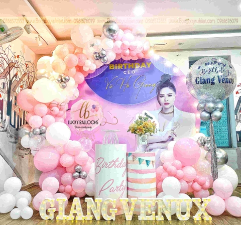 Mẫu trang trí sinh nhật sếp nữ