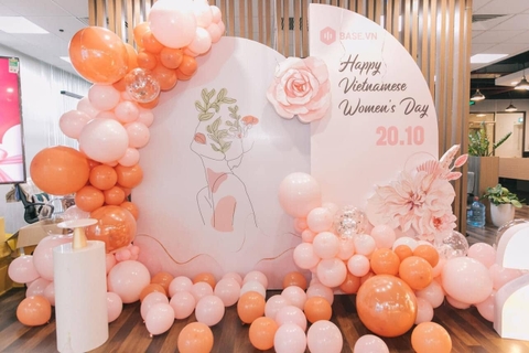 Những mẫu trang trí 8 tháng 3 đẹp cho cơ quan