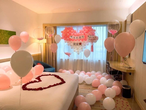 Set Bóng Bay Trang Trí Tiệc Cầu Hôn Đẹp 1