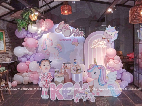 Tiệc sinh nhật bé gái chủ đề rồng dễ thương