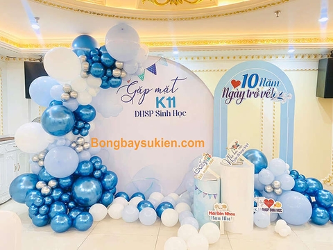 Trang trí backdrop họp lớp đẹp tại Hà Nội