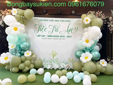 Trang trí bong bóng tổng kết năm học Hà Đông