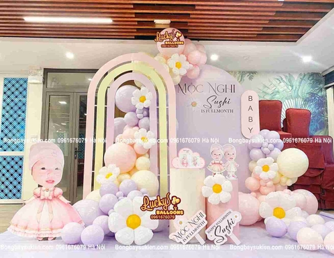 Trang Trí Đầy Tháng Bé Gái Tại Nhà